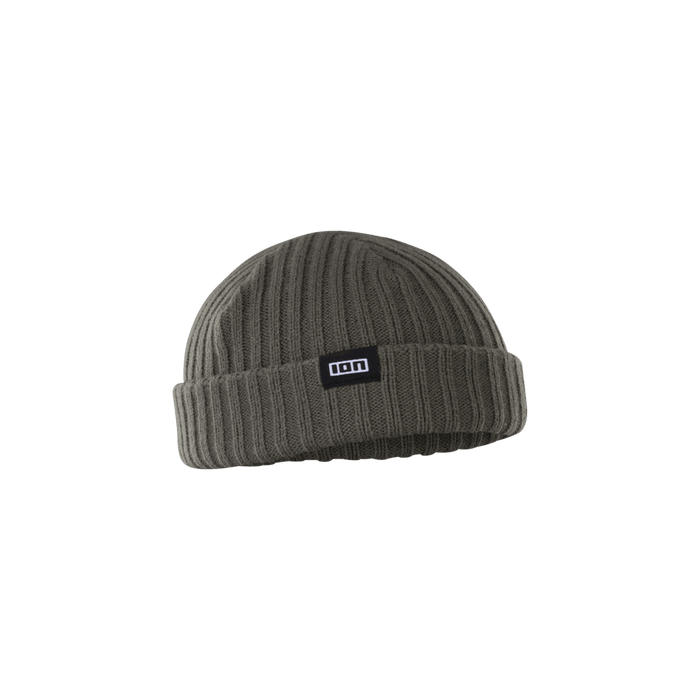 ION Beanie Ionic Fisherman 2025 612 dusty-leaves, view 1 (picture: ion-products.com)