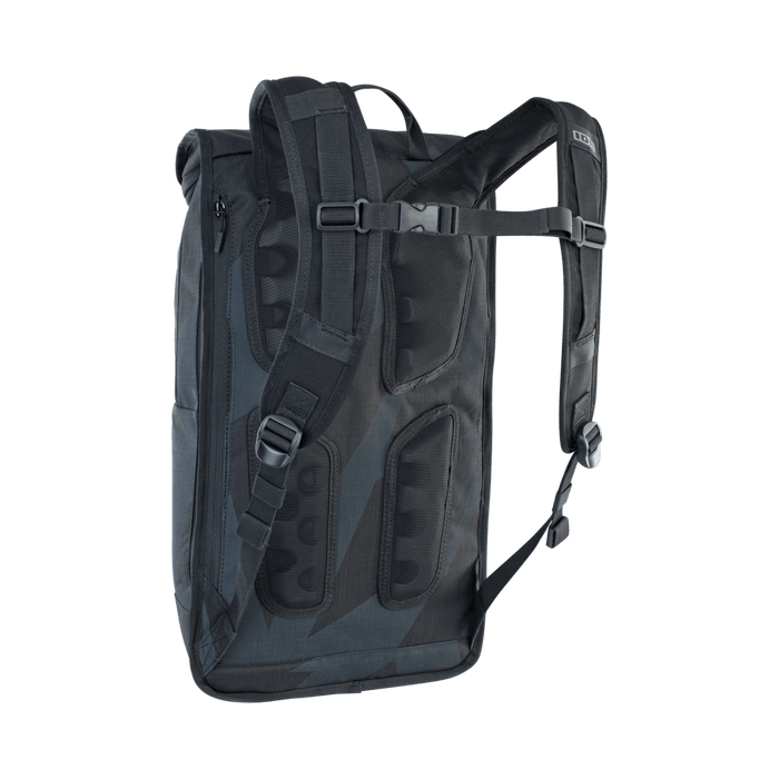 ION Mission Backpack 2026 900 black, view 3 (picture: ion-products.com)